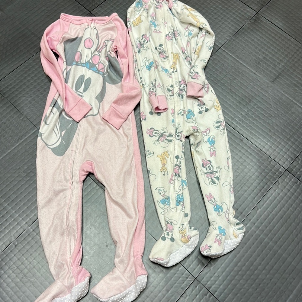 DISNEY BABY GIRLS ZIPPER SLEEPERS MINNIE MOUSE GOOFY DONALD DUCK 18 MONTHS SOFT